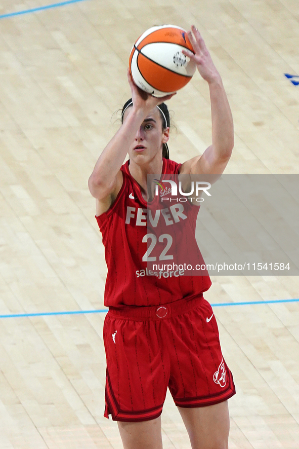 Indiana guard Caitlin Clark #22 shoots the ball during the WNBA match against the Dallas Wings at College Park Center. Indiana Fever defeat...