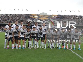 Players of Team Pumas pose for the official photo before Matchday 6 against Tigres as part of the Torneo de Apertura 2024 Liga MX at Estadio...