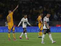 Guido Pizarro #19 of Tigres during Matchday 6 against Pumas as part of the Torneo de Apertura 2024 Liga MX at Estadio Olimpico Universitario...