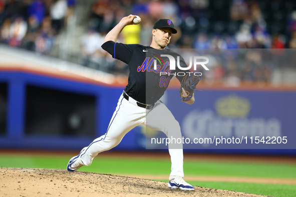 New York Mets relief pitcher Phil Maton #88 throws during the ninth inning of the baseball game against the Boston Red Sox at Citi Field in...