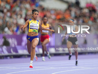 Rayane Soares Da Silva of Brazil in action in Women's 100m - T13 Round 1 during the Paris 2024 Paralympic Games at Stade de France on Septem...