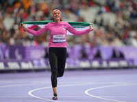 Hajar Safarzadeh Ghahderijani of Islamic Republic of Iran celebrates winning silver in Women's 400m - T12 Final during the Paris 2024 Paraly...