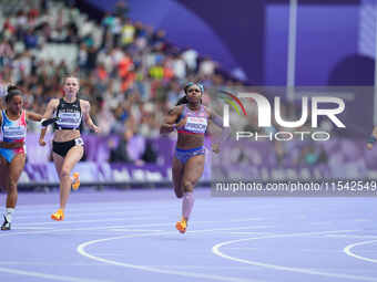 Brittni Mason of United States of America in action in Women's 100m - T46 Round 1 during the Paris 2024 Paralympic Games at Stade de France...