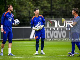 Netherlands goalkeepers Mark Flekken and Nick Olij during the training and press conference for the Netherlands Nations League season 2024-2...