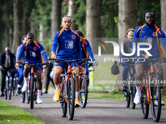 Netherlands player Xavi Simons and Netherlands player Lutsharel Geertruida during the training and press conference for the Netherlands Nati...