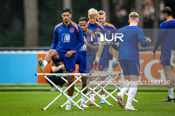 Netherlands player Tijjani Reijnders and Netherlands player Justin Kluivert during the training and press conference for the Netherlands Nat...