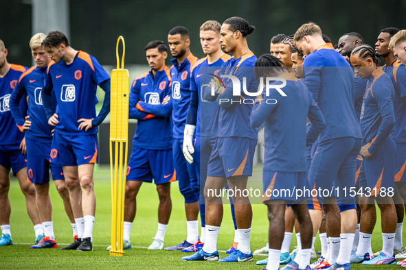 Netherlands goalkeeper Bart Verbruggen and Netherlands player Virgil van Dijk during the training and press conference for the Netherlands N...