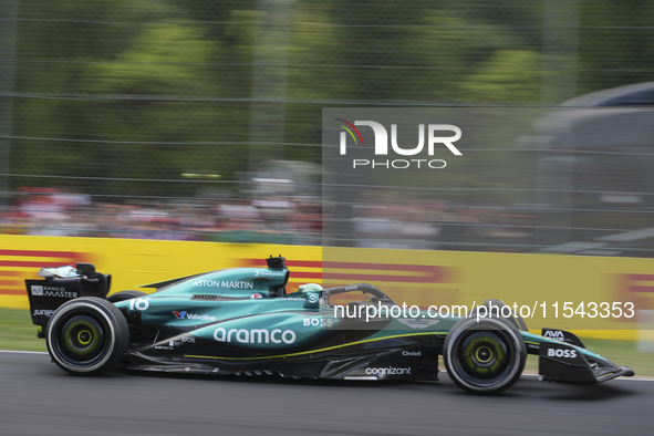 Lance Stroll of Canada drives the (18) Aston Martin Aramco Cognizant F1 Team AMR24 Mercedes during the race of the Formula 1 Pirelli Gran Pr...