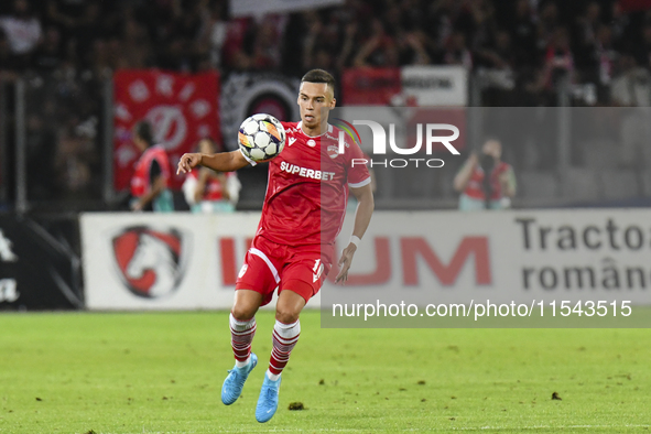 Catalin Cirjan is in action during Universitatea Cluj vs. Dinamo Bucuresti at Cluj Arena in Cluj-Napoca, Romania, on September 2, 2024. 