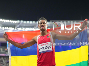 Luis Felipe Rodriguez Bolivar of Venezuela celebrates winning bronze in Men's 400m - T20 Final during the Paris 2024 Paralympic Games at Sta...