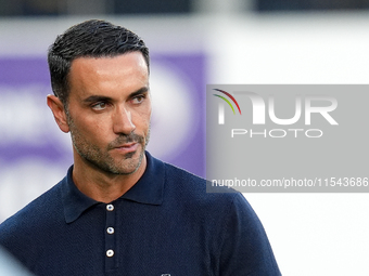 Raffaele Palladino head coach of ACF Fiorentina looks on during the Serie A Enilive match between ACF Fiorentina and AC Monza at Stadio Arte...