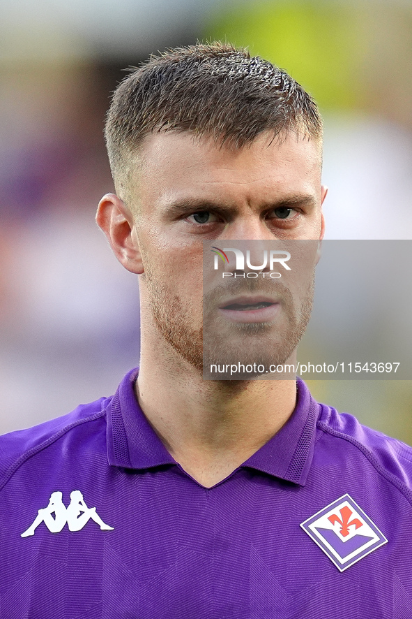 Lucas Beltran of ACF Fiorentina looks on during the Serie A Enilive match between ACF Fiorentina and AC Monza at Stadio Artemio Franchi on S...