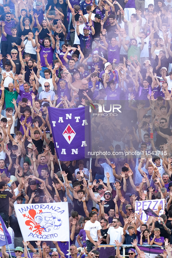 Supporters of ACF Fiorentina during the Serie A Enilive match between ACF Fiorentina and AC Monza at Stadio Artemio Franchi on September 01,...