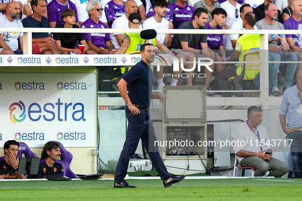 Raffaele Palladino head coach of ACF Fiorentina looks on during the Serie A Enilive match between ACF Fiorentina and AC Monza at Stadio Arte...