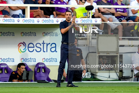 Raffaele Palladino head coach of ACF Fiorentina gestures during the Serie A Enilive match between ACF Fiorentina and AC Monza at Stadio Arte...