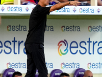 Alessandro Nesta head coach of AC Monza gestures during the Serie A Enilive match between ACF Fiorentina and AC Monza at Stadio Artemio Fran...