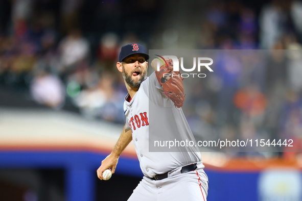 Boston Red Sox pitcher Chris Martin #55 throws during the ninth inning of the baseball game against the New York Mets at Citi Field in Coron...