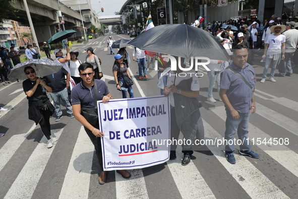 Law students from different universities join a demonstration outside the Sala de Armas in the Ciudad Deportiva to protest against the judic...