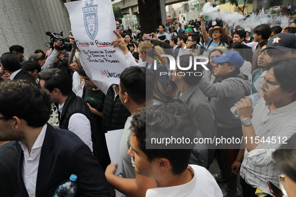 Law students from different universities join a demonstration outside the Sala de Armas in the Ciudad Deportiva to protest against the judic...