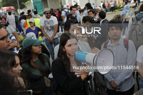 Law students from different universities join a demonstration outside the Sala de Armas in the Ciudad Deportiva to protest against the judic...