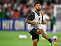 Douglas Luiz of Juventus during the Serie A match between Juventus FC and AS Roma at Allianz Stadium in Turin, Italy, on September 1, 2024....