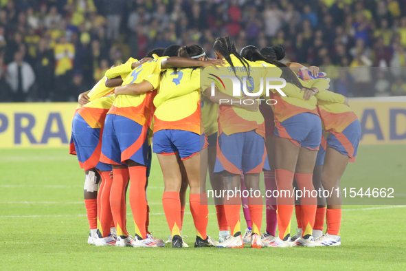 Colombia players during the FIFA U-20 Women's World Cup 2024 match between Colombia and Cameroon at the El Campin stadium in Bogota, Colombi...