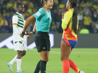 The referee talks with Maithe Lopez of Colombia during the FIFA U-20 Women's World Cup 2024 match between Colombia and Cameroon at the El Ca...