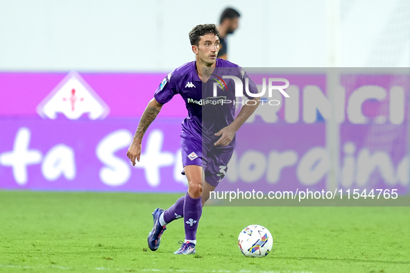 Danilo Cataldi of ACF Fiorentina in action during the Serie A Enilive match between ACF Fiorentina and AC Monza at Stadio Artemio Franchi on...