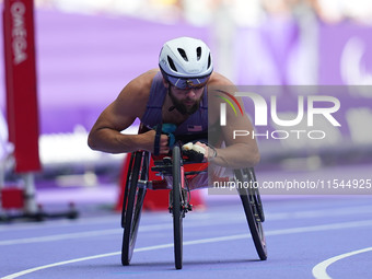 Brian Siemann of United States of America in action in Men's 100m - T53 Round 1 during the Paris 2024 Paralympic Games at Stade de France on...