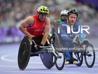 Juan Pablo Cervantes Garcia of Mexico celebrates winning gold in Men's 100m - T54 Final during the Paris 2024 Paralympic Games at Stade de F...