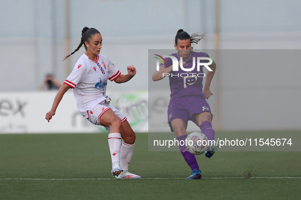 Laura De Neve (R), captain of Anderlecht, is in action during the UEFA Women's Champions League First qualifying round, Semi-finals CP-Group...