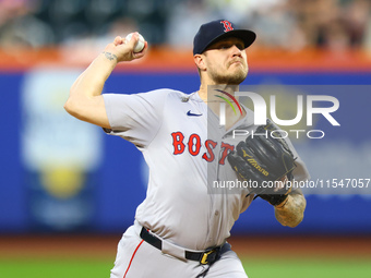 Boston Red Sox pitcher Tanner Houck #89 throws during the first inning of the baseball game against the New York Mets at Citi Field in Coron...