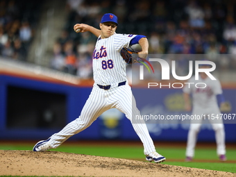 New York Mets relief pitcher Phil Maton #88 throws during the eighth inning of the baseball game against the Boston Red Sox at Citi Field in...