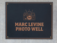 The New York Mets pay tribute to their long-time photographer Marc Levine by renaming the photo well in his honor before the baseball game a...