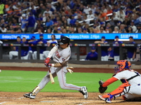 Boston Red Sox Jarren Duran #16 doubles during the third inning of the baseball game against the New York Mets at Citi Field in Corona, N.Y....