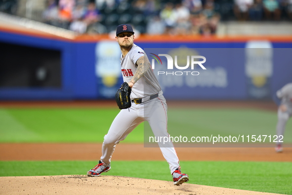 Boston Red Sox pitcher Tanner Houck #89 throws during the first inning of the baseball game against the New York Mets at Citi Field in Coron...