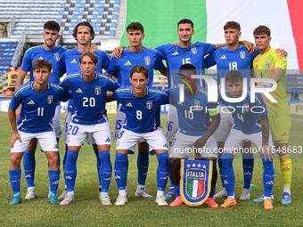 Italy U21 players pose for a team photo during the UEFA U21 Euro 2025 Qualifier match between Italy and San Marino at the Domenico Francioni...