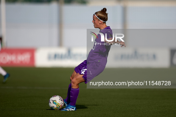 Laura Deloose of Anderlecht is in action during the UEFA Women's Champions League First qualifying round, Semi-finals CP-Group 4 soccer matc...