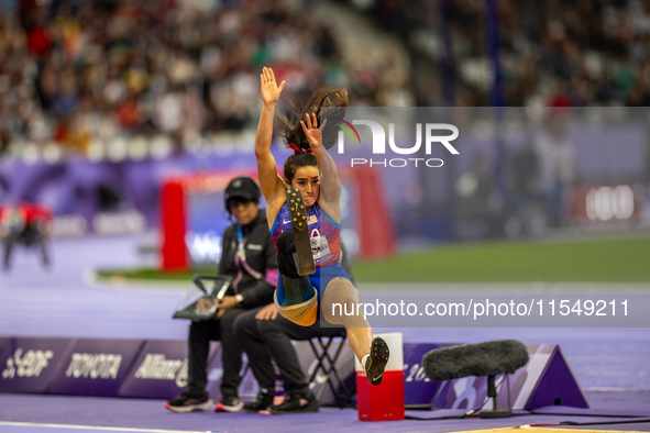 Noelle Lambert of the USA competes in the Women's Long Jump - T63 and wins the gold medal at Stade de France during the Paris 2024 Paralympi...