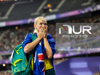 Vanessa Low of Australia reacts after winning the gold medal in the Women's Long Jump - T63 at Stade de France during the Paris 2024 Paralym...