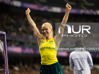 Vanessa Low of Australia reacts after winning the gold medal in the Women's Long Jump - T63 at Stade de France during the Paris 2024 Paralym...