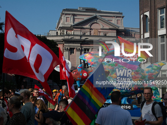 Thousands of people take part in a demonstration against an AF politician event for community dialogue at Essen Philharmonic Hall in Essen,...