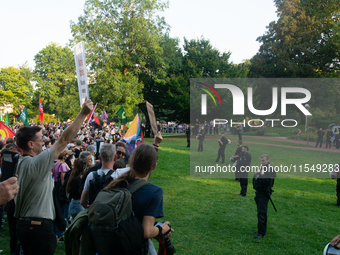 Thousands of people take part in a demonstration against an AF politician event for community dialogue at Essen Philharmonic Hall in Essen,...