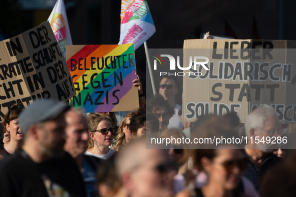 Thousands of people take part in a demonstration against an AF politician event for community dialogue at Essen Philharmonic Hall in Essen,...