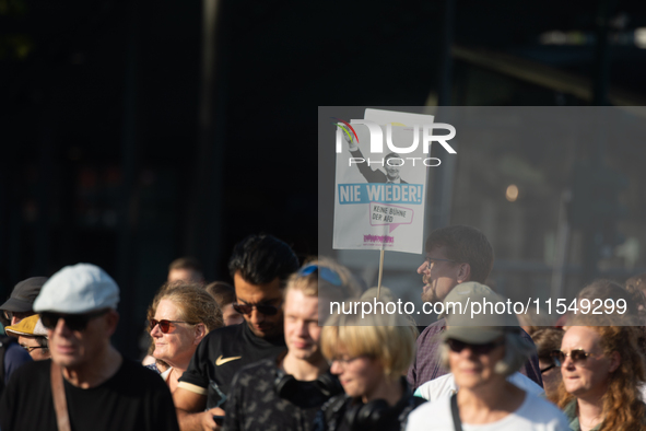 Thousands of people take part in a demonstration against an AF politician event for community dialogue at Essen Philharmonic Hall in Essen,...