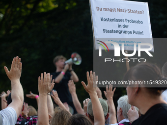 Thousands of people take part in a demonstration against an AF politician event for community dialogue at Essen Philharmonic Hall in Essen,...