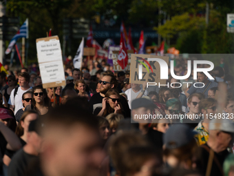 Thousands of people take part in a demonstration against an AF politician event for community dialogue at Essen Philharmonic Hall in Essen,...