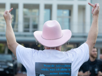 Thousands of people take part in a demonstration against an AF politician event for community dialogue at Essen Philharmonic Hall in Essen,...