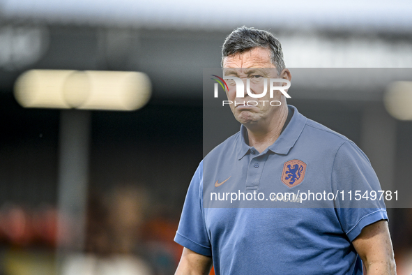 Netherlands assistant trainer Leeroy Echteld during the match between the Netherlands and North Macedonia at the Yanmar Stadium for the Qual...