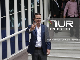 Senator Ricardo Anaya of the Partido Accion Nacional (PAN) joins the judiciary workers demonstrating to protest against the judicial reform...